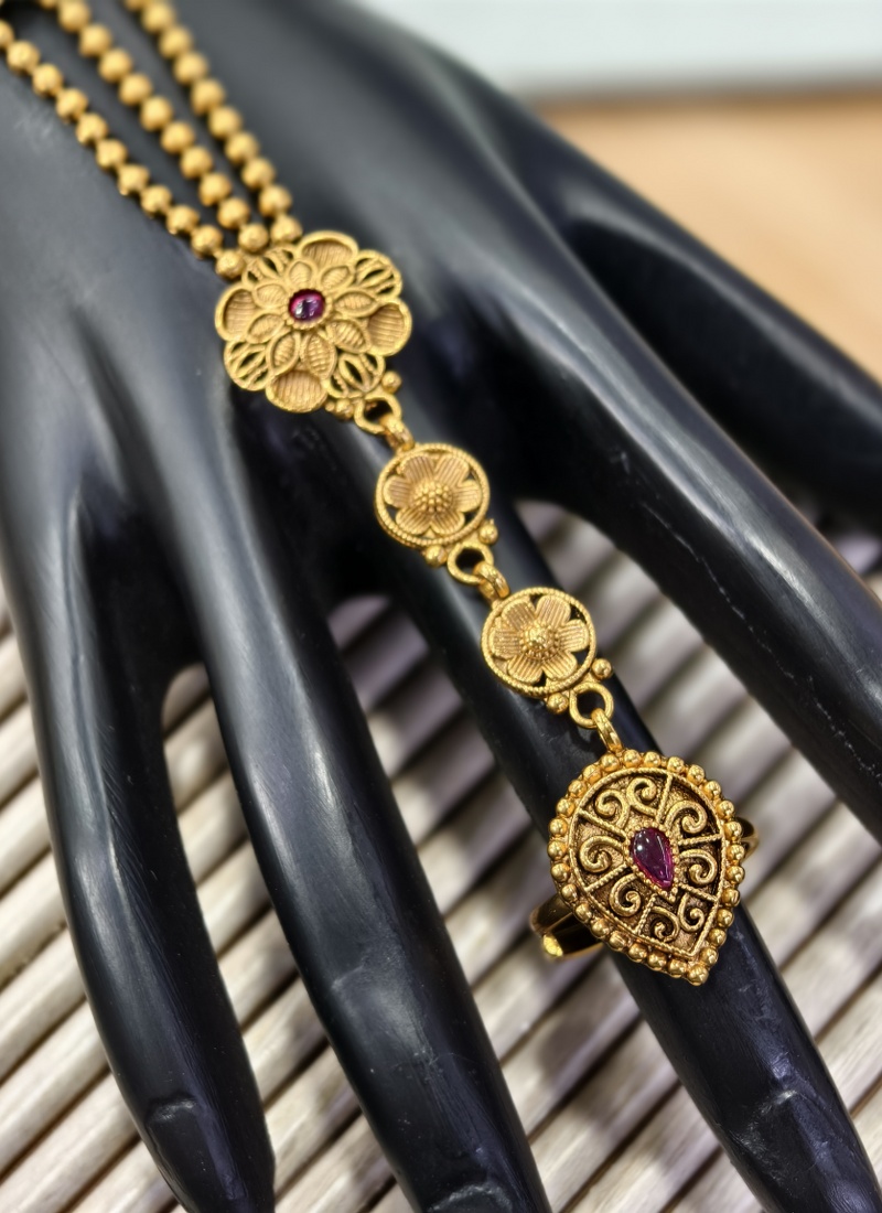 Regal Radiance Adjustable Brass Ring With Kundan Diamonds