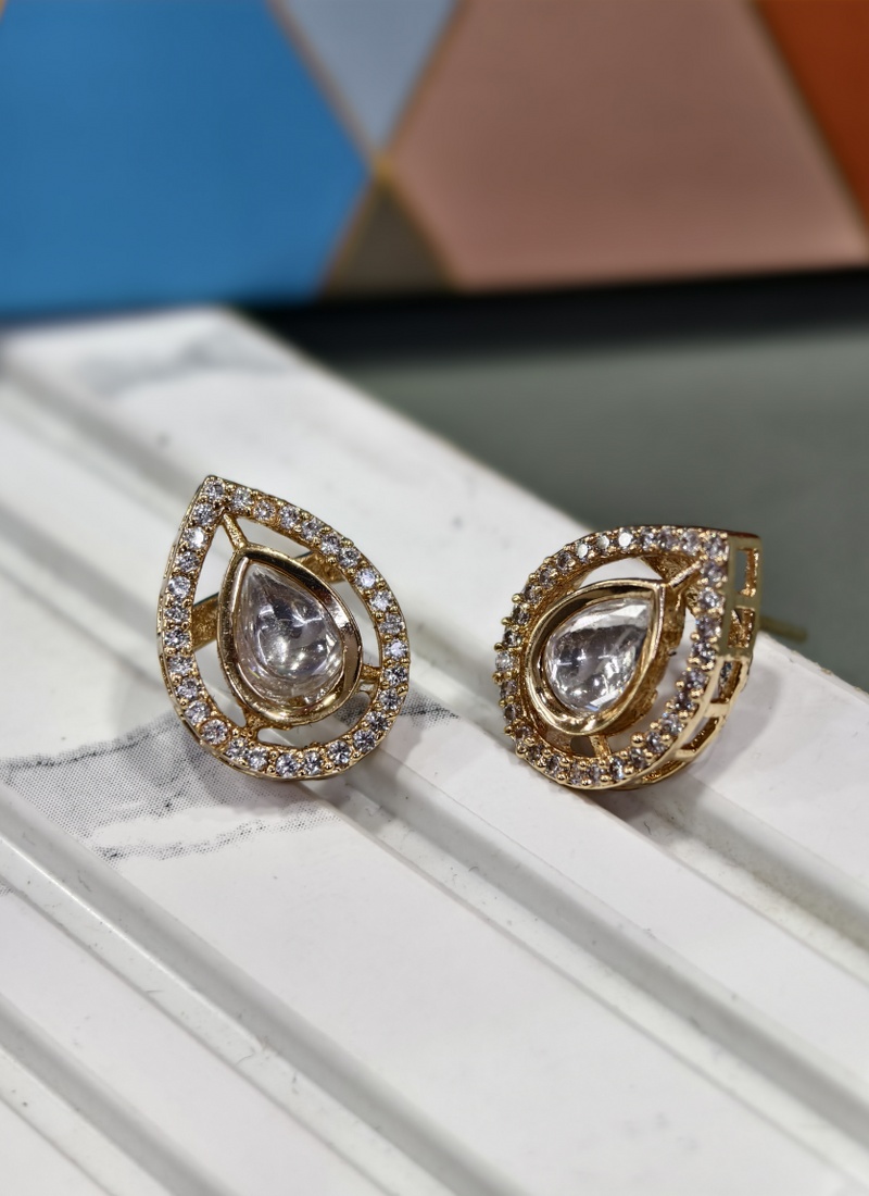 Elegance Brass Earrings With Adorned Diamonds And White Motifs