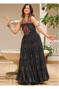 Black Georgette Gamthi Work Navratri Gown