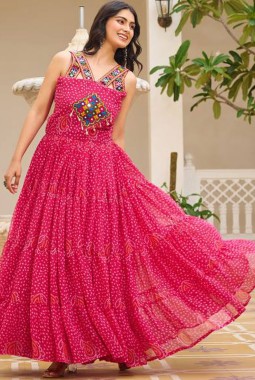 Red Georgette Gamthi Work Navratri Gown