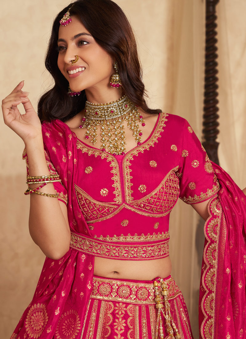 Red Banarasi Silk Khatli Weaving Designer Wedding Lehenga Choli
