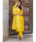 Yellow Silk Embroidered Wedding Salwar Kameez Yellow Silk Embroidered Wedding Salwar Kameez