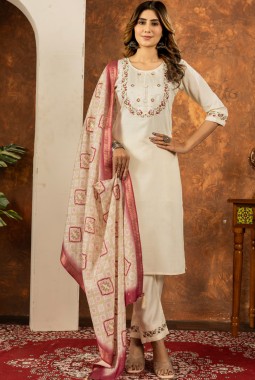 Off White Silk Embroidered Gathering Wear Salwar Kameez