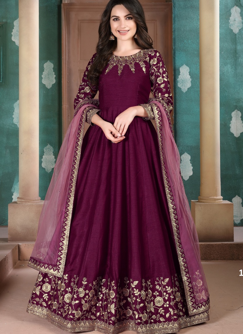 Maroon Slub Silk Embroidered Wedding Salwar Kameez