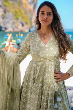 Baby Green Pure Maslin Digital Print Anarkali Salwar Kameez