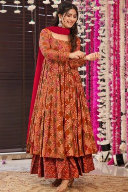 Red Pure Muslin Heavy Digital Print Casual Wear Anarkali Salwar Kameez