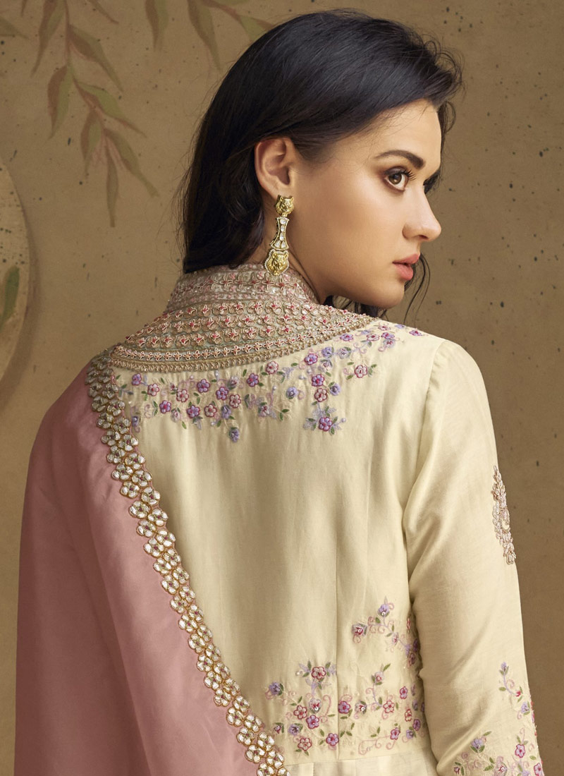 Off White Pure Silk Embroidered Wedding Salwar Kameez