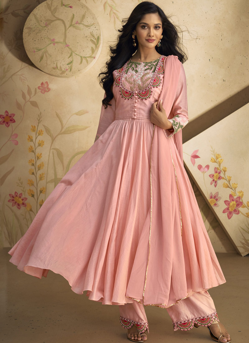 Pink Pure Silk Embroidered Wedding Salwar Kameez