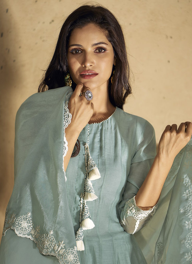 Blue Pure Silk Embroidered Wedding Salwar Kameez