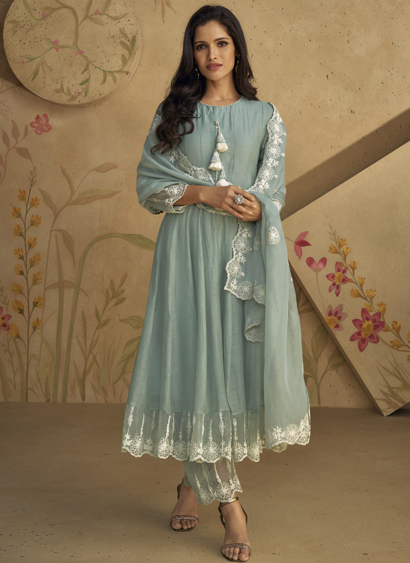 Blue Pure Silk Embroidered Wedding Salwar Kameez