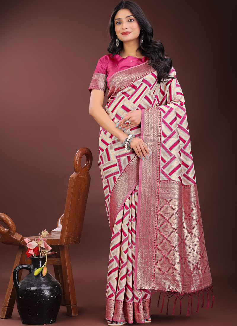 Magenta Linen Cotton Designer Wear Saree Magenta Linen Cotton Designer Wear Saree