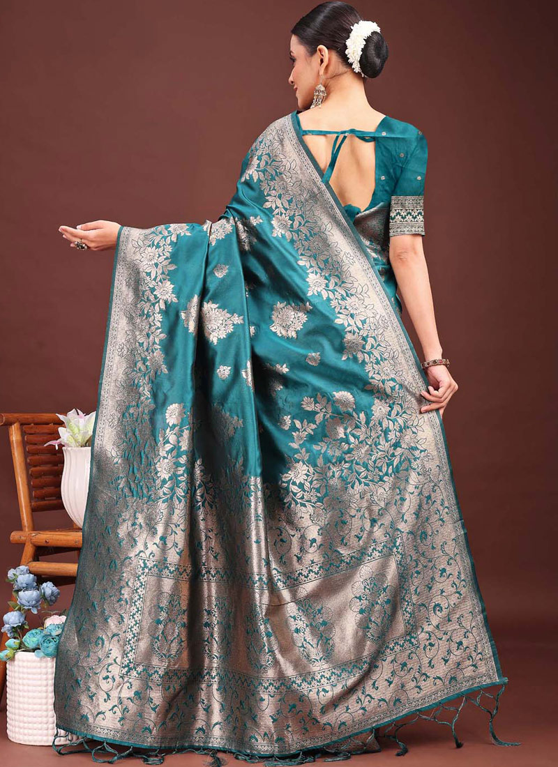 Sea Green Banarasi Silk Wedding Saree Sea Green Banarasi Silk Wedding Saree