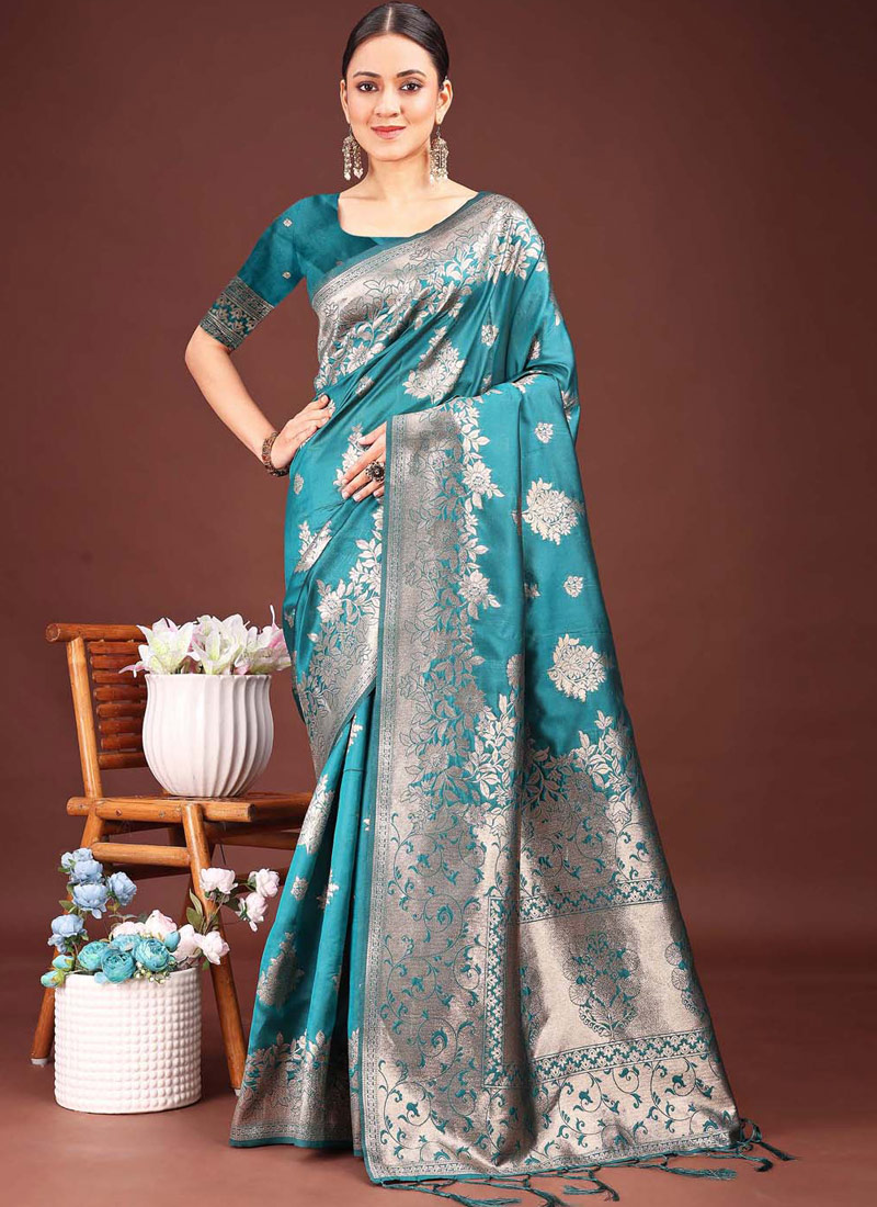 Sea Green Banarasi Silk Wedding Saree Sea Green Banarasi Silk Wedding Saree