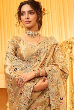 Golden Pure Giraffe Viscose Silk Heavy Work Wedding Saree