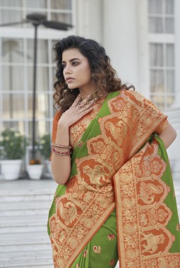 Green Wedding Banarasi Silk Saree 
