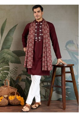 Maroon Viscose Zari Weaving Navratri Kurta With Dupatta