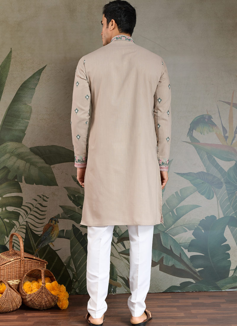 Ivory Viscose Silk Thread Embroidered Navratri Kurta Ivory Viscose Silk Thread Embroidered Navratri Kurta