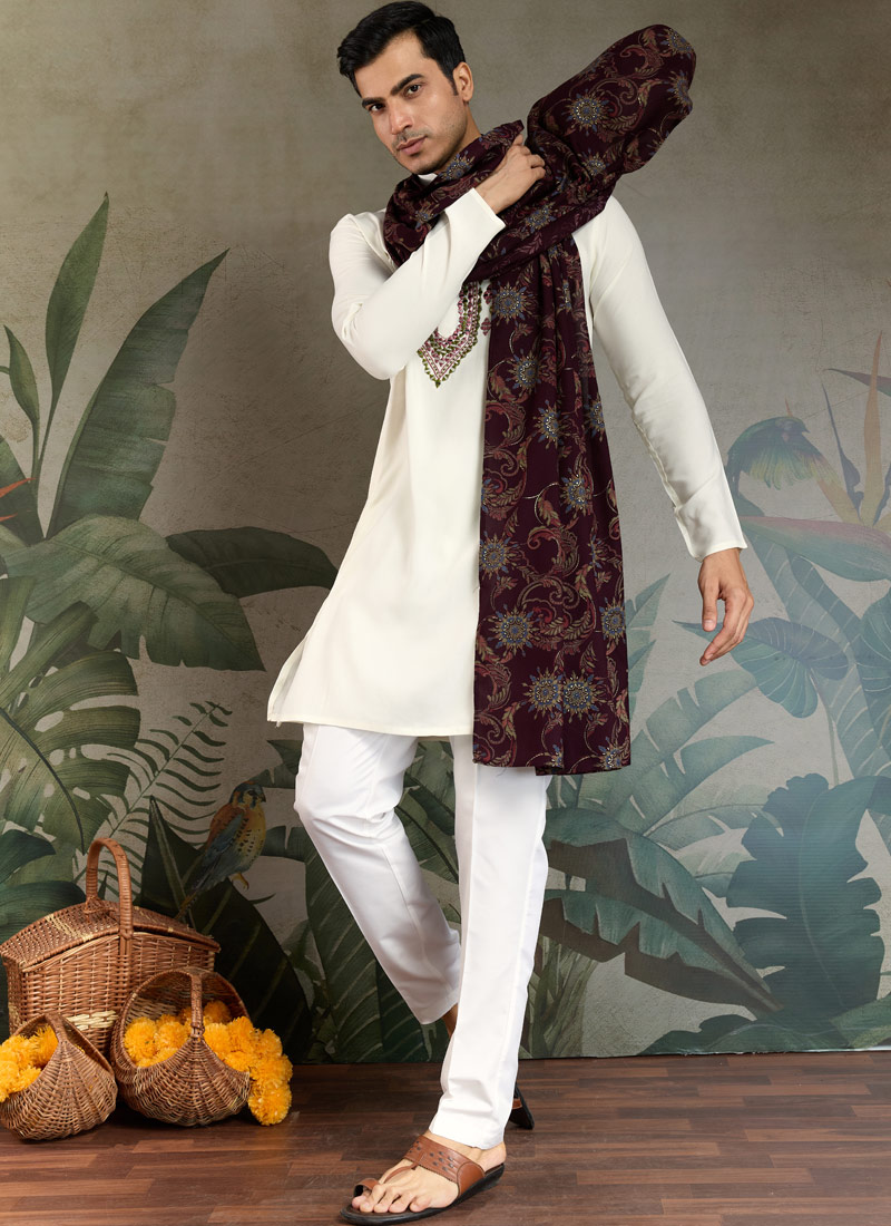 White Viscose Rayon Thread Embroidered Navratri Kurta White Viscose Rayon Thread Embroidered Navratri Kurta