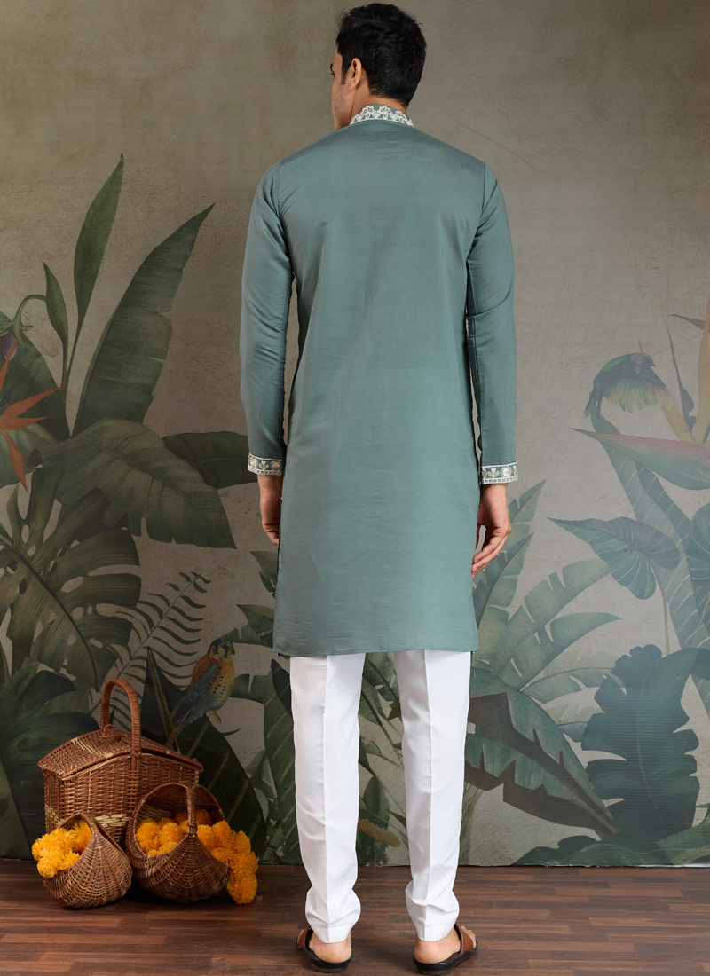 Pastel Pista Viscose Silk Thread Embroidered Navratri Kurta Pastel Pista Viscose Silk Thread Embroidered Navratri Kurta
