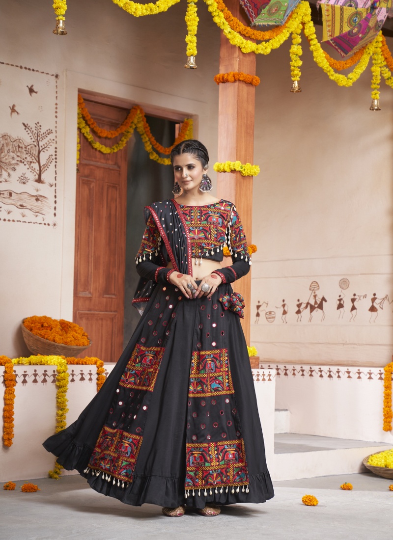 Night Sky Elegance Black Rayon Thread Embroidery Navratri Chaniya Choli