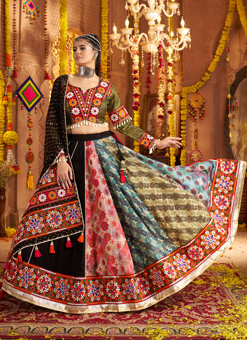 Black Viscose Rayon Thread work Navratri Chaniya Choli Black Viscose Rayon Thread work Navratri Chaniya Choli