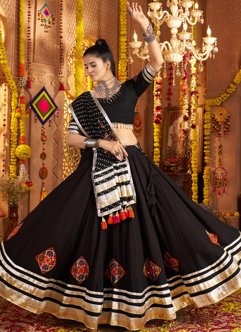 Black Viscose Rayon Thread Embroidered Navratri Chaniya Choli Black Viscose Rayon Thread Embroidered Navratri Chaniya Choli