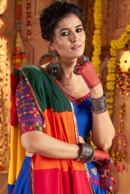 Royal Blue Viscose Cotton Embroidered Navratri Chaniya Choli