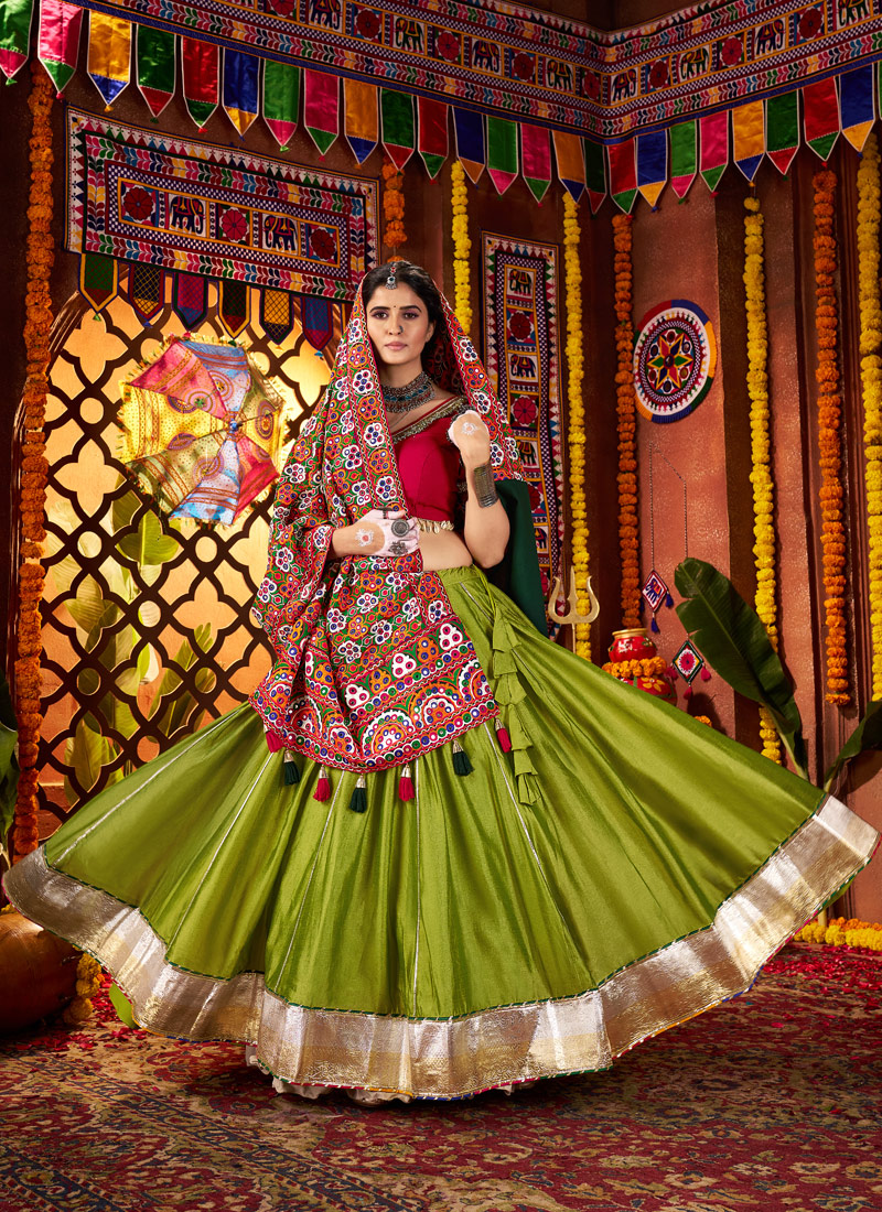 Fluorescent Silk Thread Embroidered Navratri Chaniya Choli Fluorescent Silk Thread Embroidered Navratri Chaniya Choli