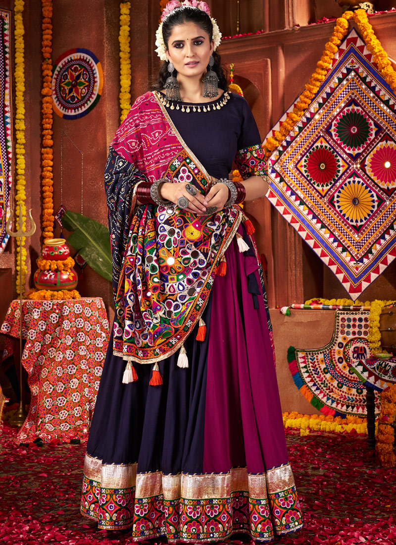 Multi Color Viscose Cotton Thread With Lampi Lace Navratri Chaniya Choli Multi Color Viscose Cotton Thread With Lampi Lace Navratri Chaniya Choli