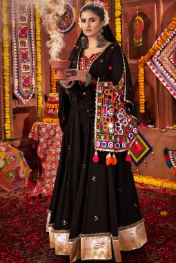 Black Viscose Cotton Thread With Mirror Work Navratri Chaniya Choli
