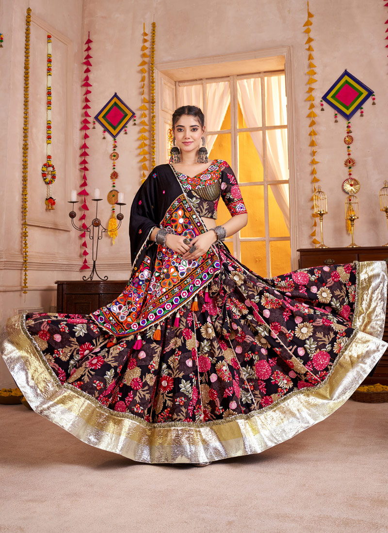 Black Viscose Cotton Lampi Border Navratri Chaniya Choli