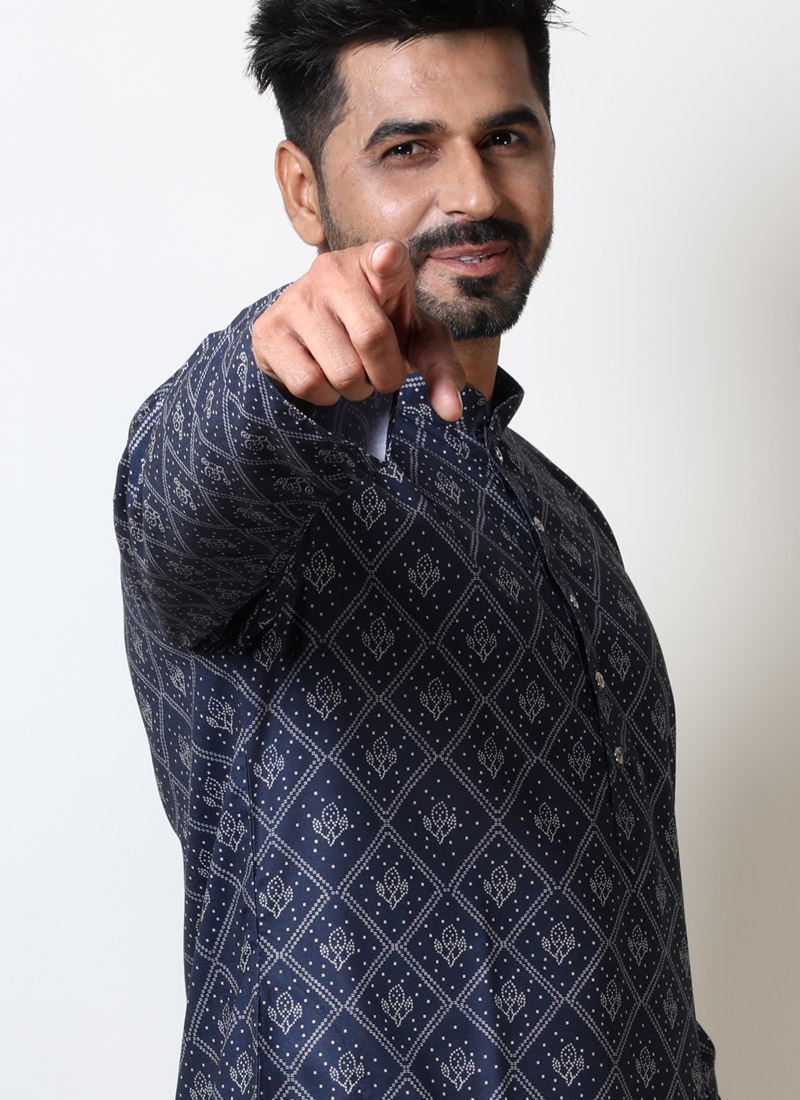 Cotton Viscose Bandhani Print Navratri Wear Kurta In Navy Blue Cotton Viscose Bandhani Print Navratri Wear Kurta In Navy Blue